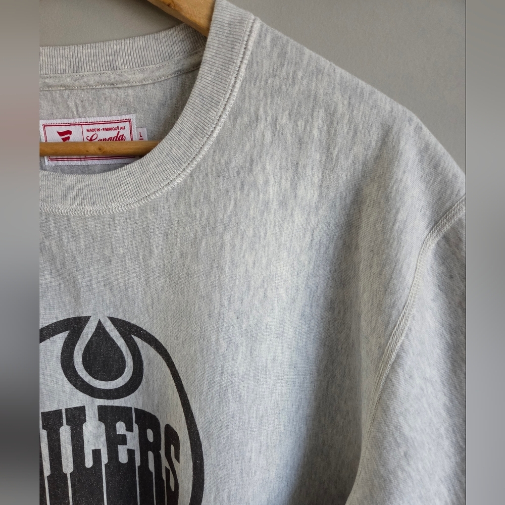 NWT Fanatics NHL Edmonton Oilers Gray Tee T-shirt Cotton Made In Canada Large - Picture 6 of 13